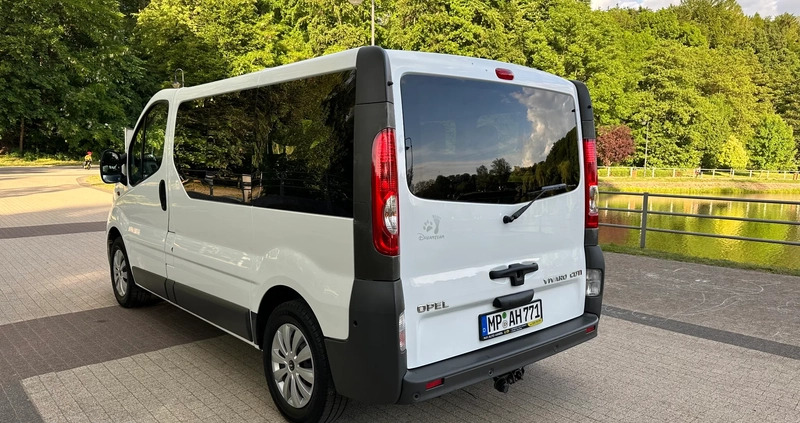 Opel Vivaro cena 49900 przebieg: 220000, rok produkcji 2012 z Wrocław małe 704